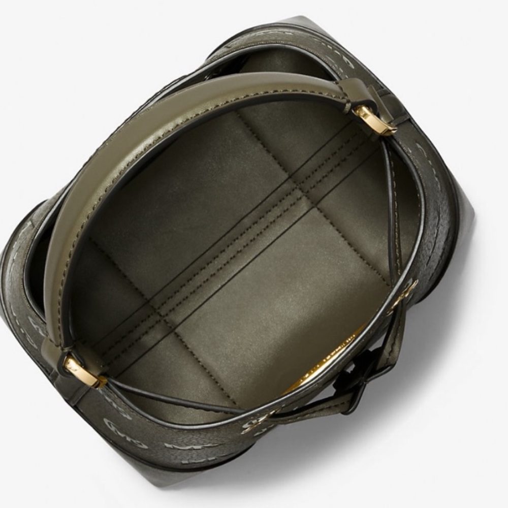 MICHAEL KORS
Mercer Small Logo Embossed Leather
Bucket Bag
COLOR OLIVE - Picture 11 of 15